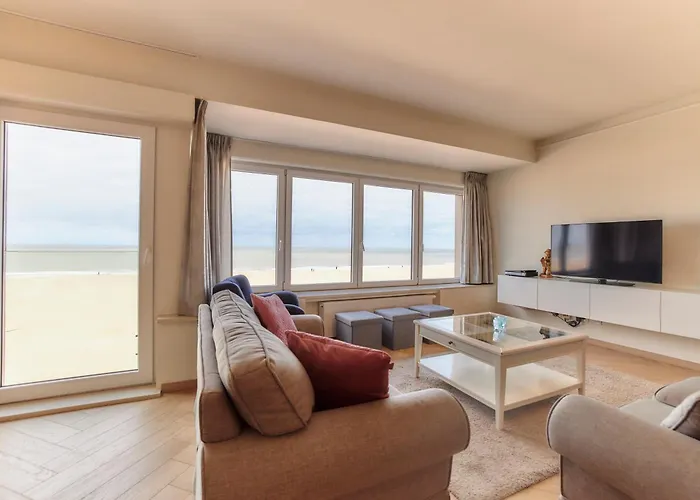 Lecomte - The Shorline Coastal Walks 63 *